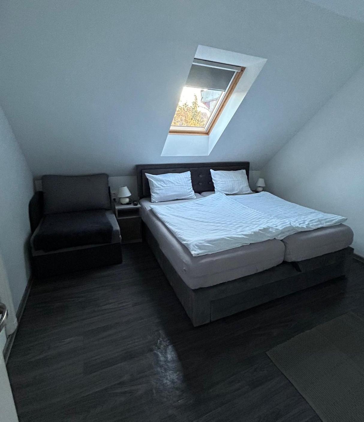 Heni Apartment Bük Extérieur photo